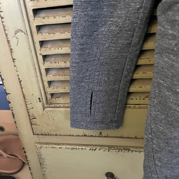 Lululemon that’s a wrap jacket / sweatshirt / cardigan - Picture 6 of 11